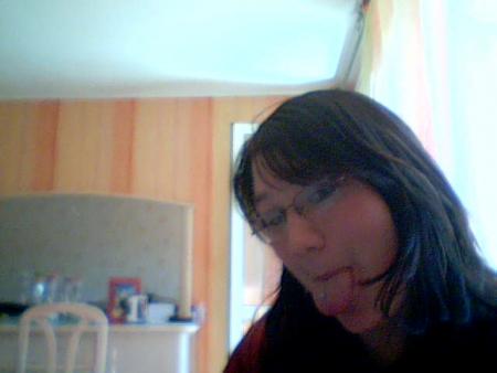 mwa avec mon percing 